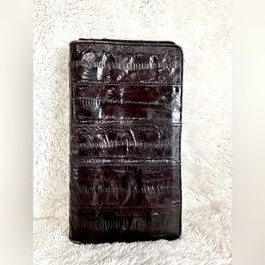 Eel skin wallet